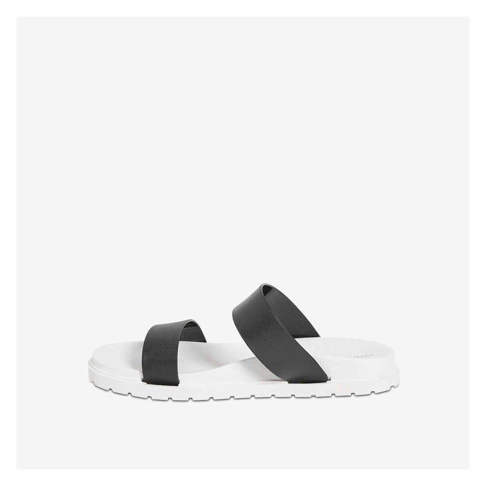 Jelly Sandals In Black From Joe Fresh