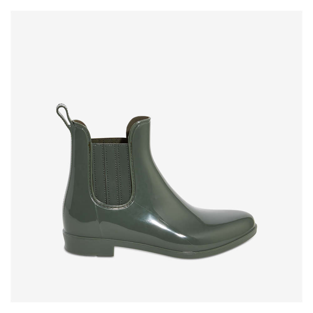green chelsea rain boots