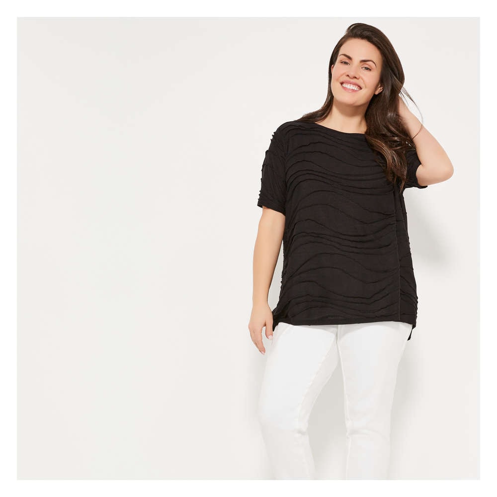 Joe Fresh Women+ Wavy Crew Neck Tee 1 ea, $14.00/1ea