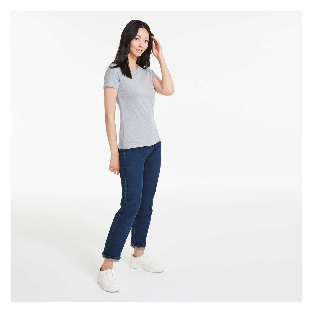 Joe Fresh T-shirt à col ras du cou en coton biologique 1 ea, 16,00 $/1ch