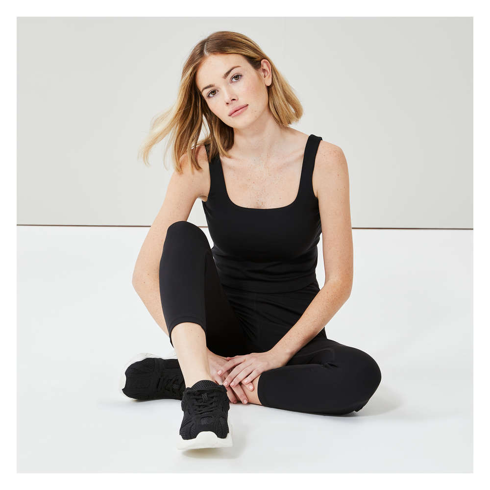 Four-Way Stretch Active Legging in Black from Joe Fresh